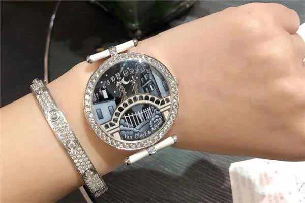 梵克雅宝情人桥手表
